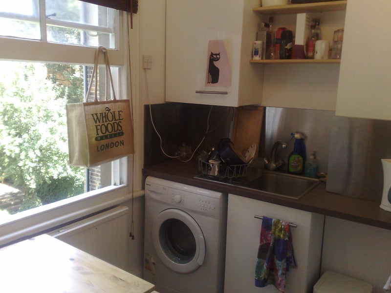 Room Shirland Road in City of Westminster