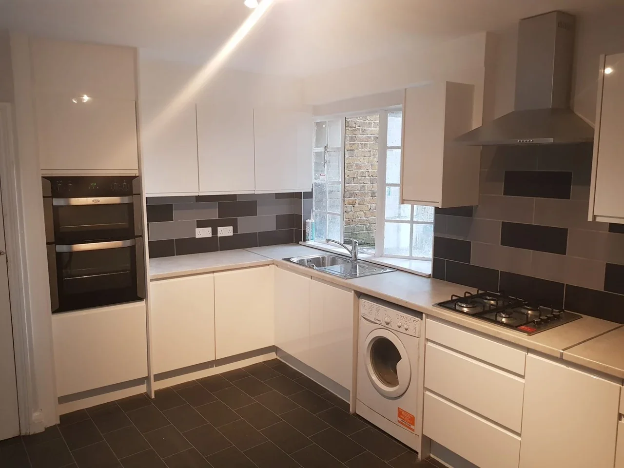 Room Dennis Parade in Greater London