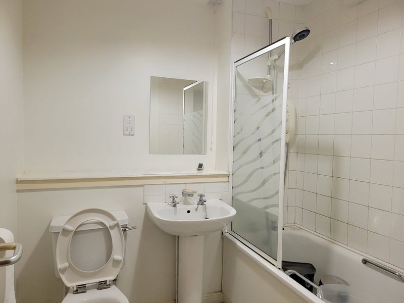 Room Whyte Place in City of Edinburgh