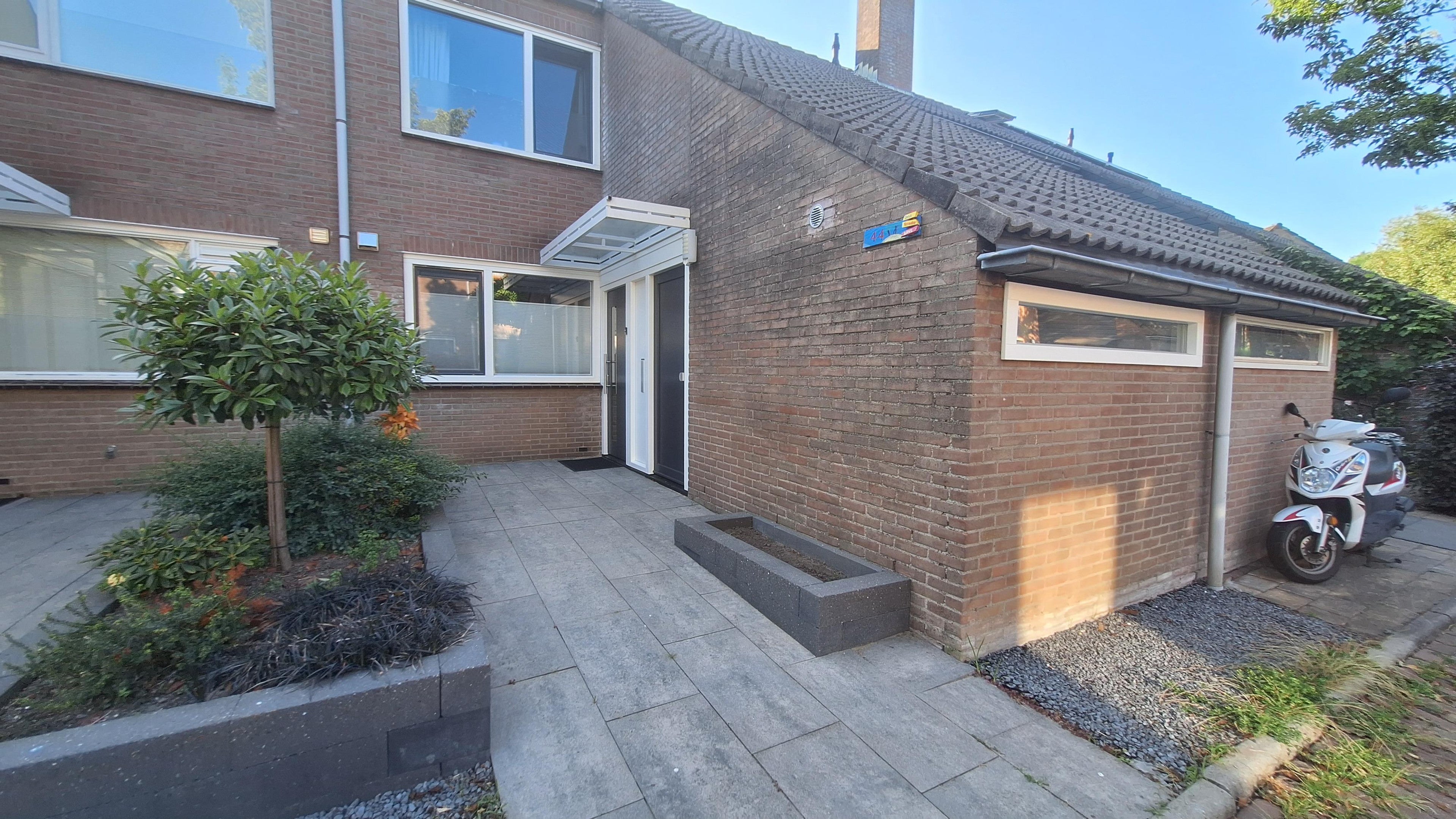 House Noten-bogerd in Hendrik-Ido-Ambacht