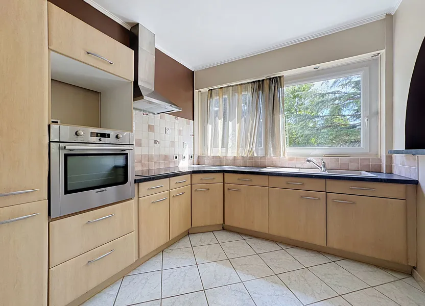 Appartement Rue du Petit Revoyet à Oullins-Pierre-Bénite