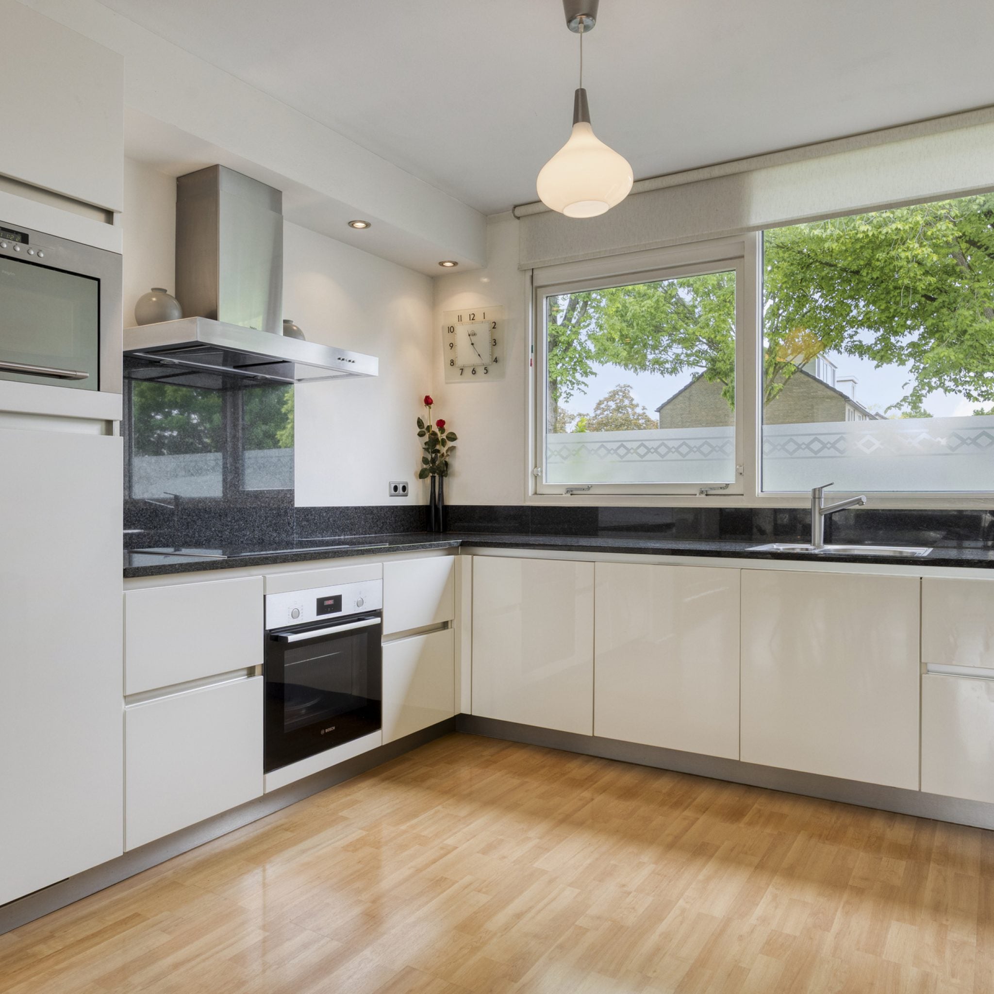 Hoekwoning te koop: Oudaen 131, Eindhoven