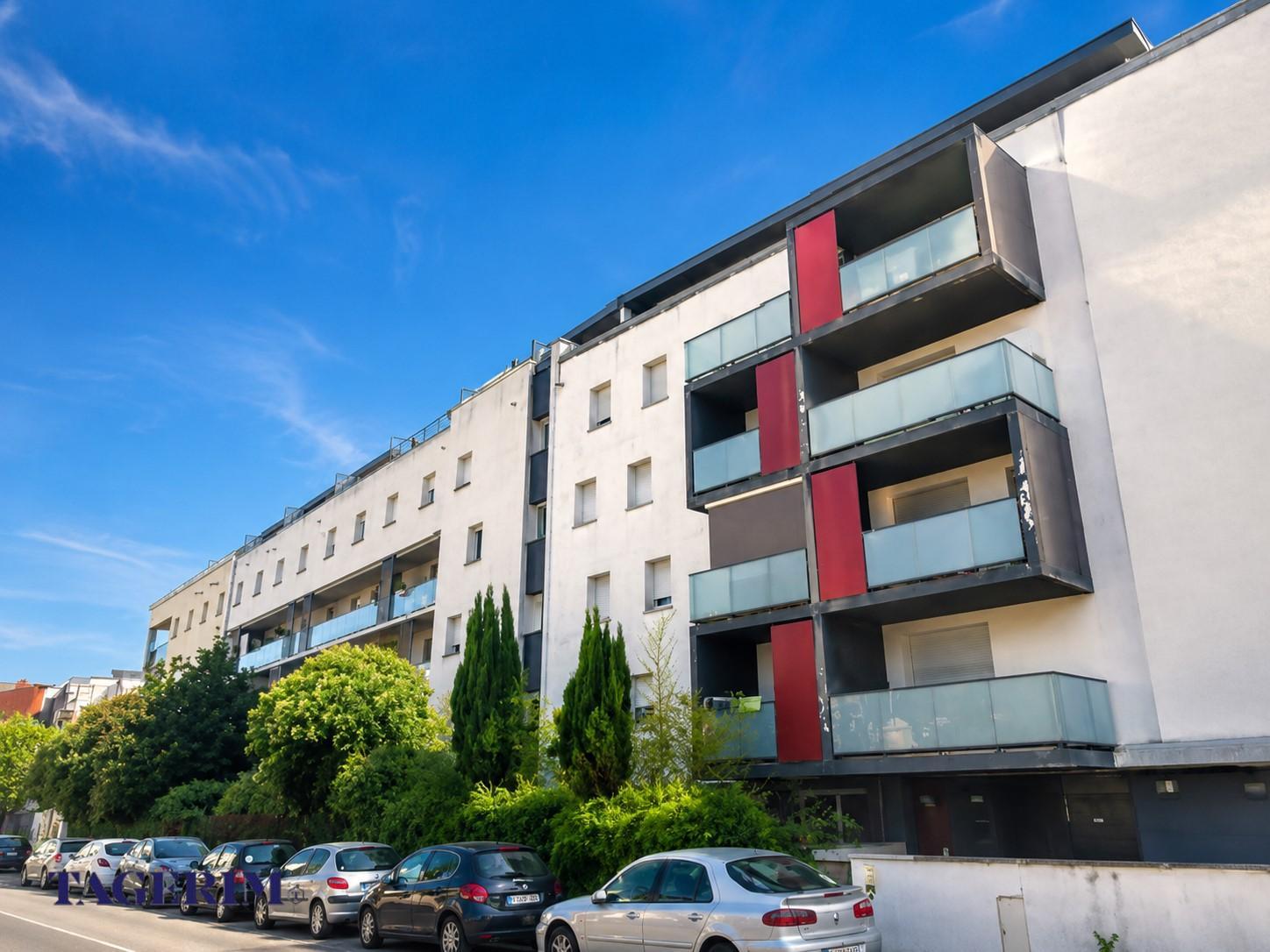 Flat Rue Ernest Renan in Toulouse