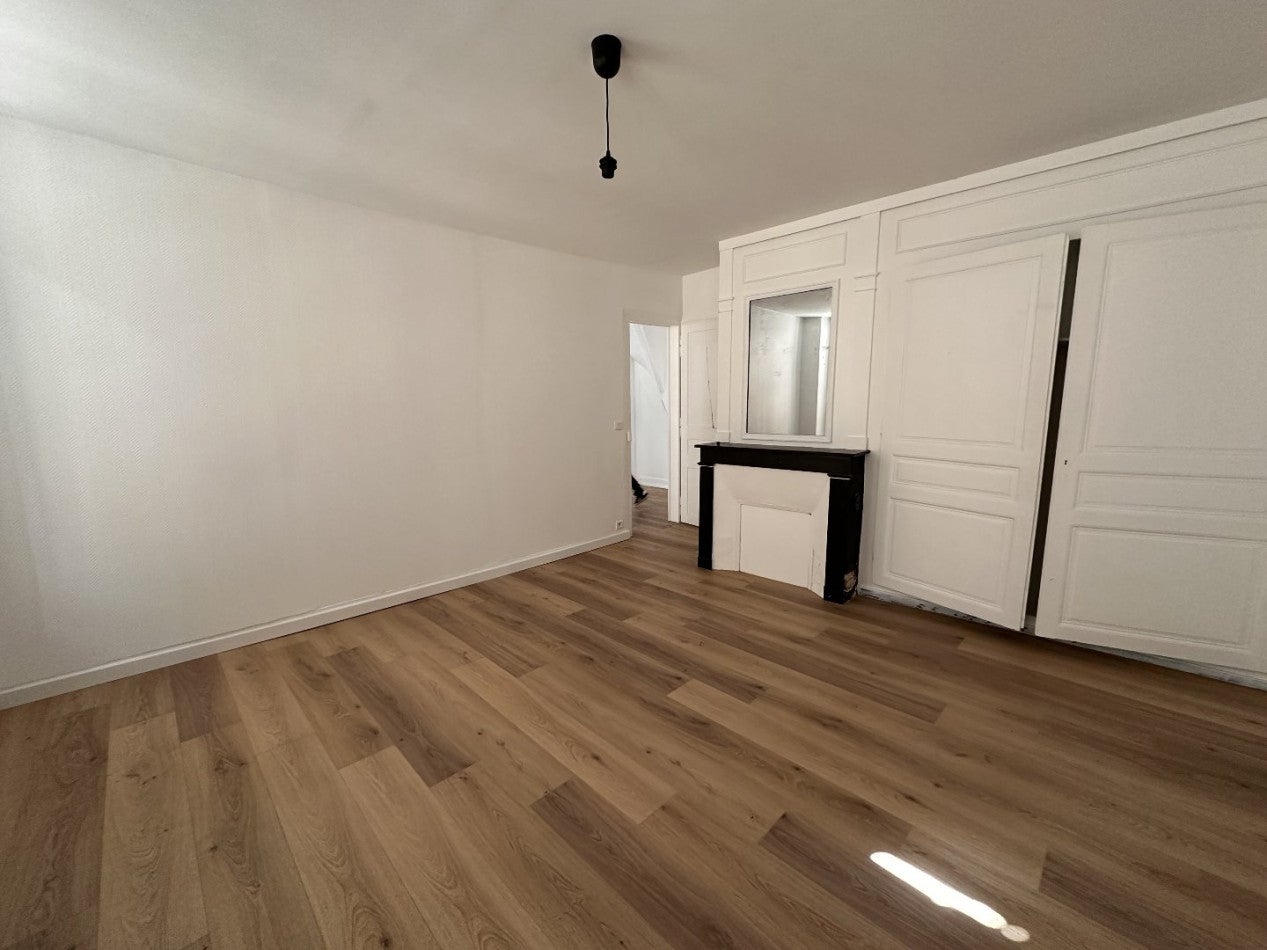 Appartement Rue Louis Peuret à Senonches