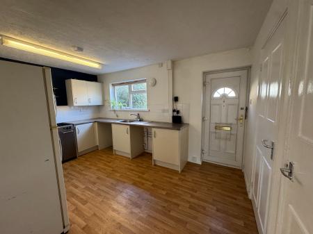House Warneford Close in Swindon