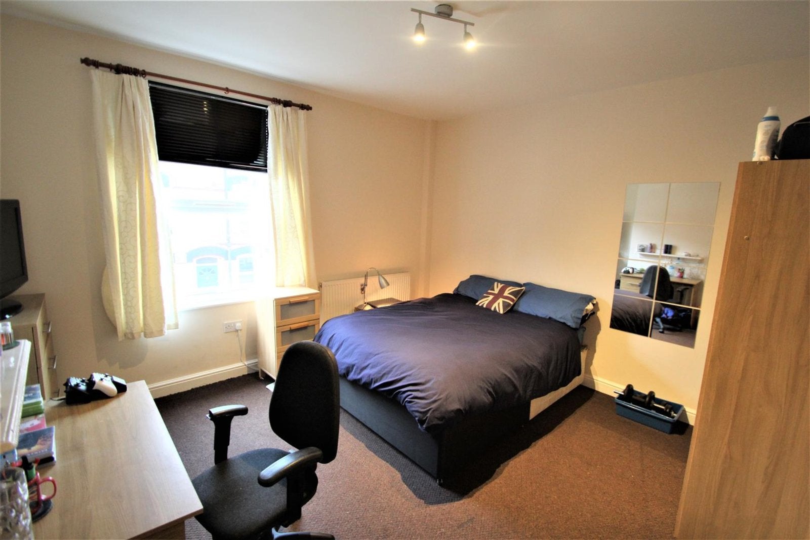 House Granby Grove in Leeds
