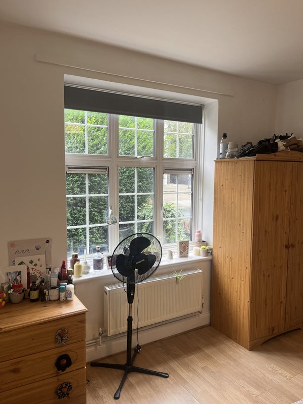 Flat Ethelburga Street in Greater London