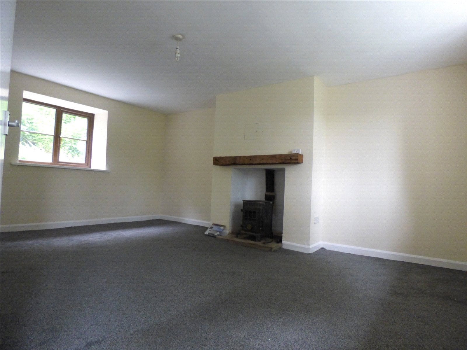 House B4356 in Llangunllo