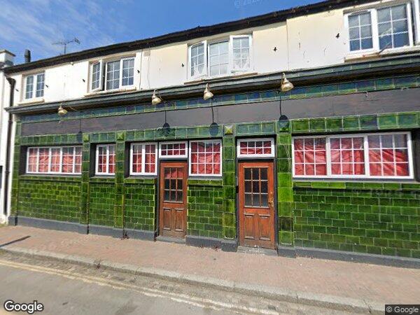 Room Manor Road in Gravesham