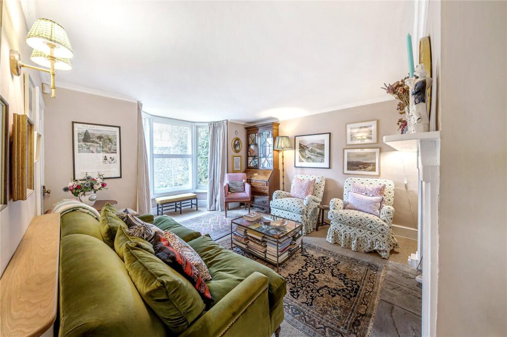 Flat B2146 in Chichester