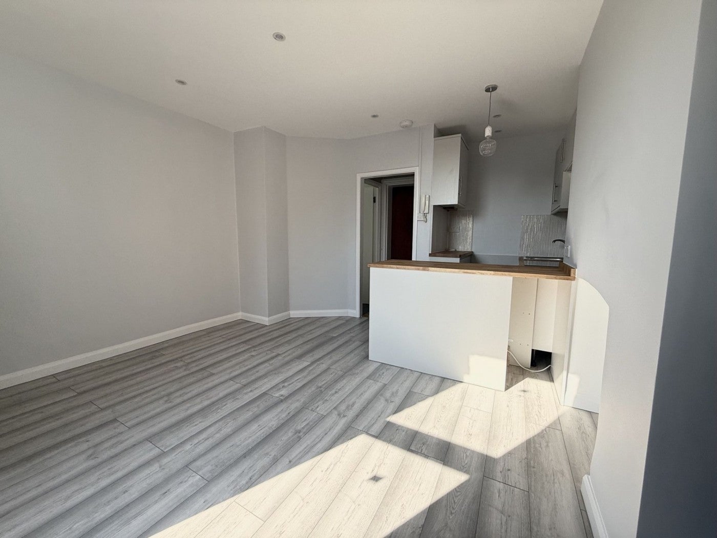 Flat Blackstock Mews in Greater London