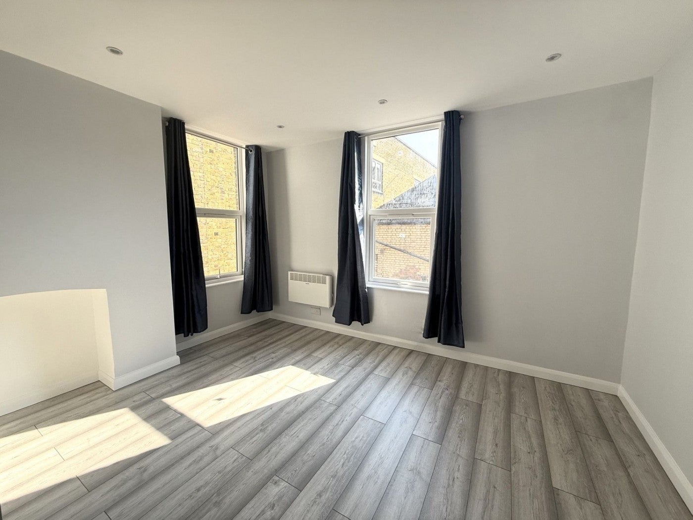 Flat Blackstock Mews in Greater London