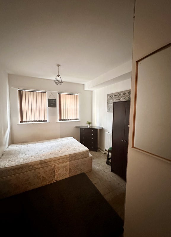 Room Birchdale Avenue in Birmingham