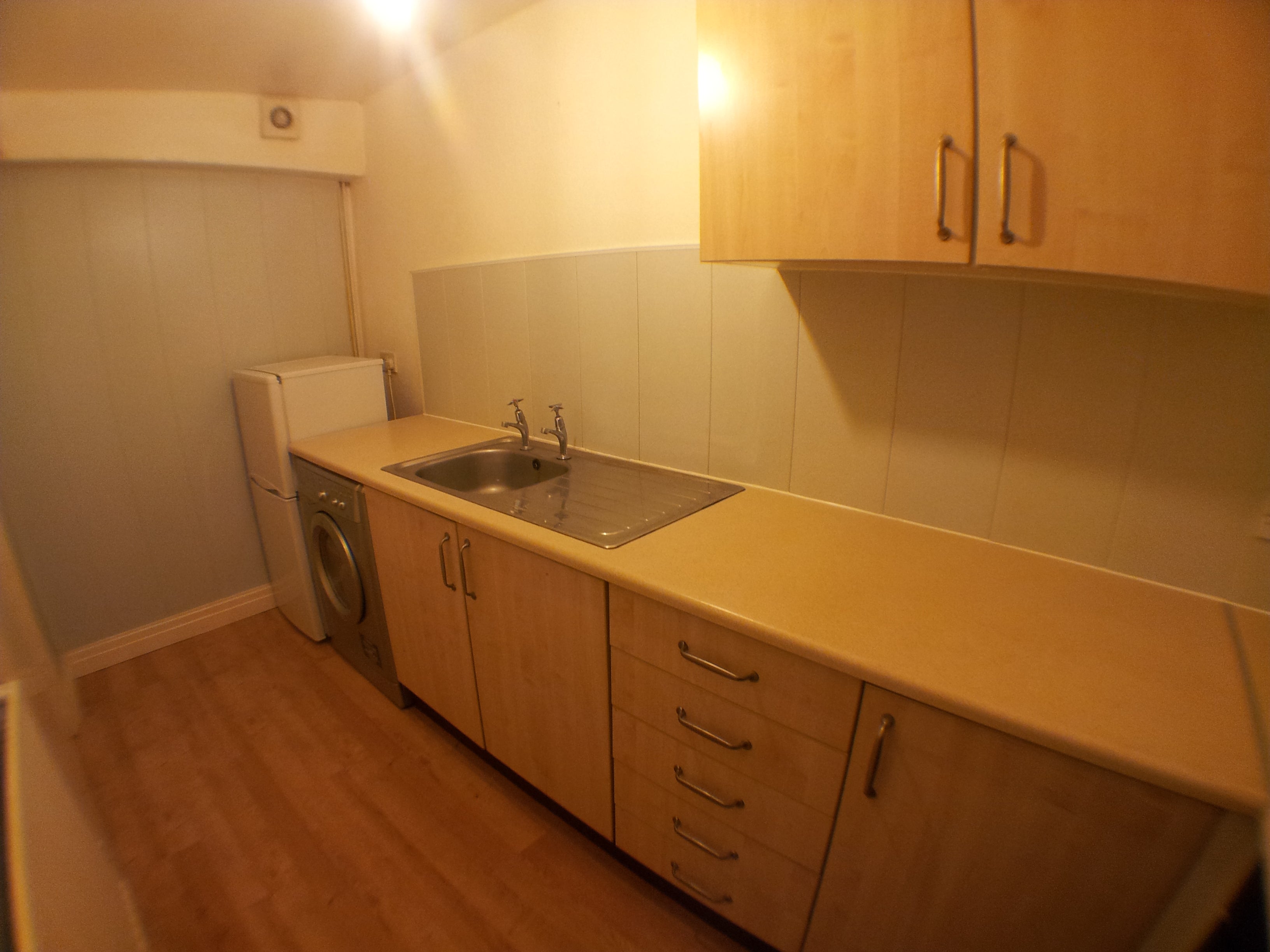 Flat Swinton Grove in Manchester