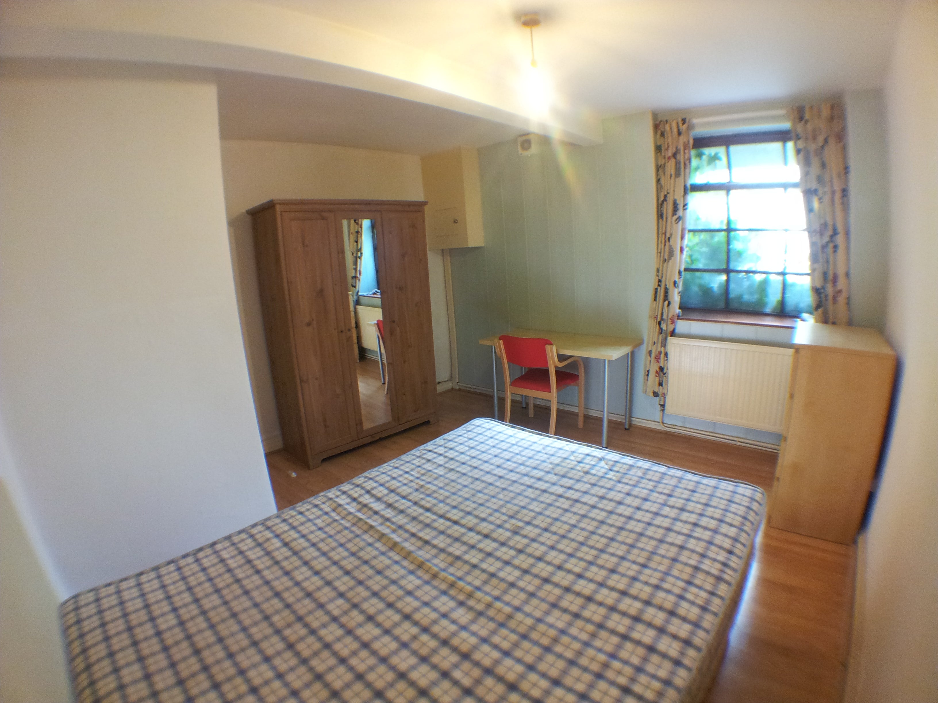 Flat Swinton Grove in Manchester