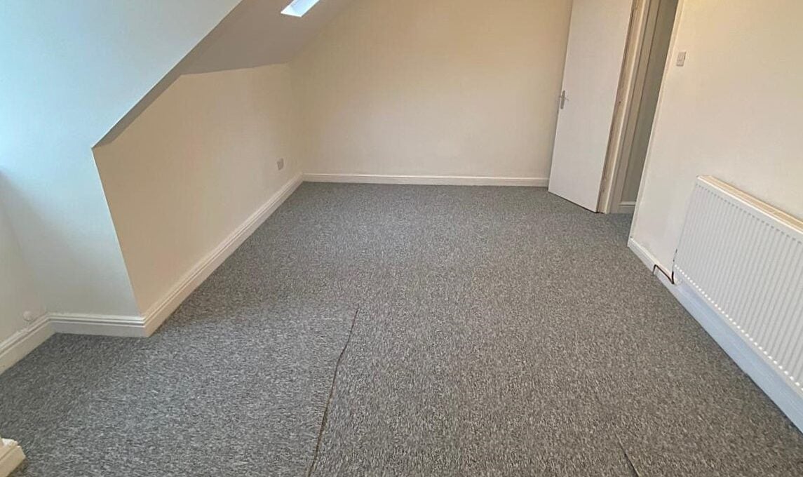 Flat Penarth Road in Cardiff