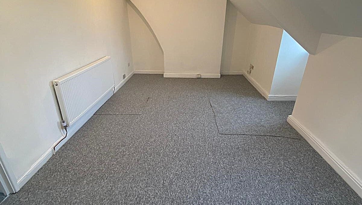 Flat Penarth Road in Cardiff