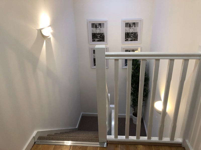 Room Mossfield Drive in Manchester