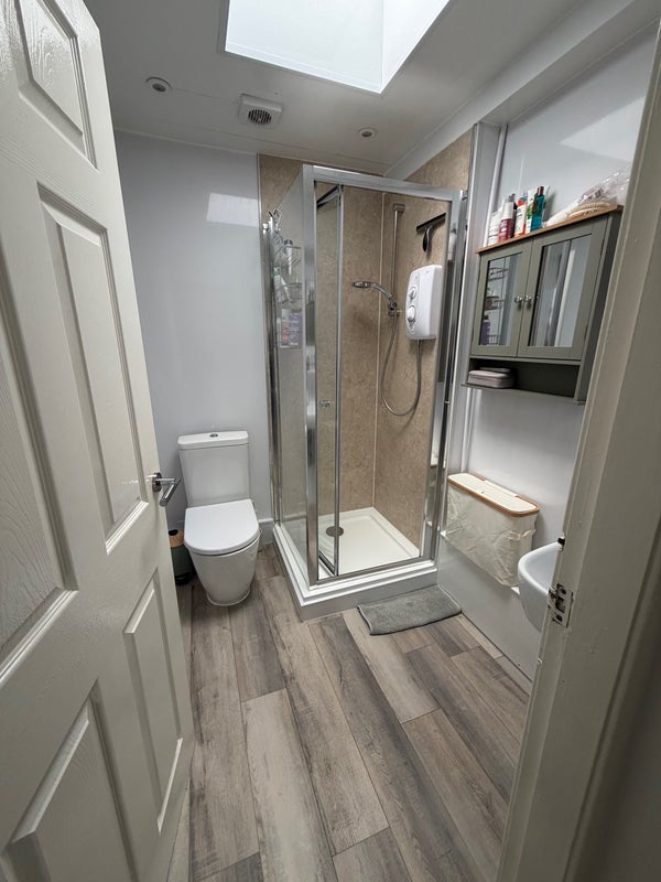 Room Carnegie Court in City of Edinburgh