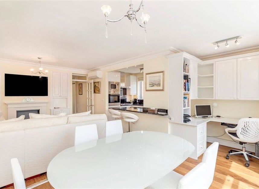 Flat Weymouth Street in City of Westminster