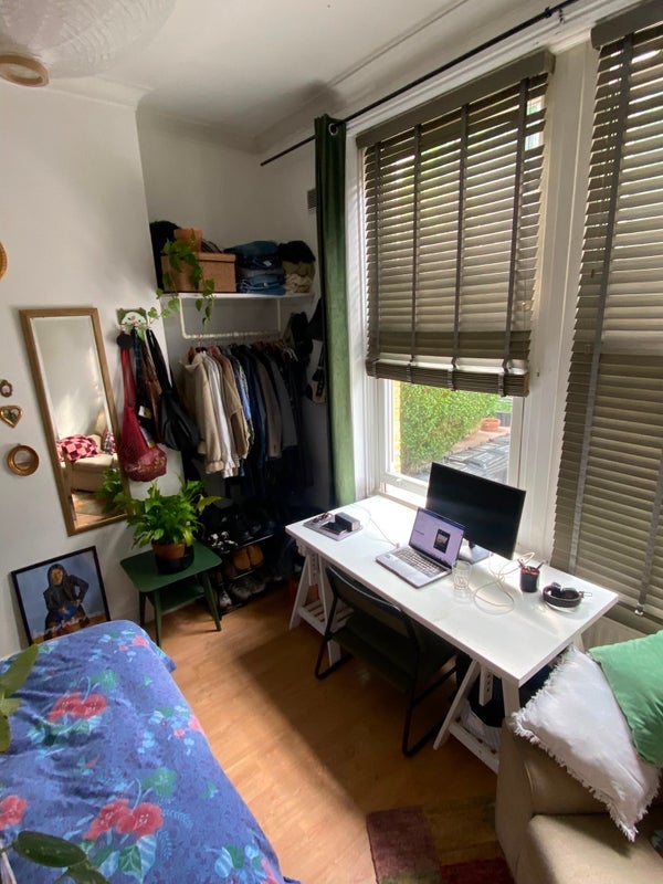 Room Thistlewaite Road in Greater London