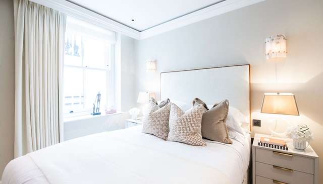 Flat Prince of Wales Terrace in Greater London