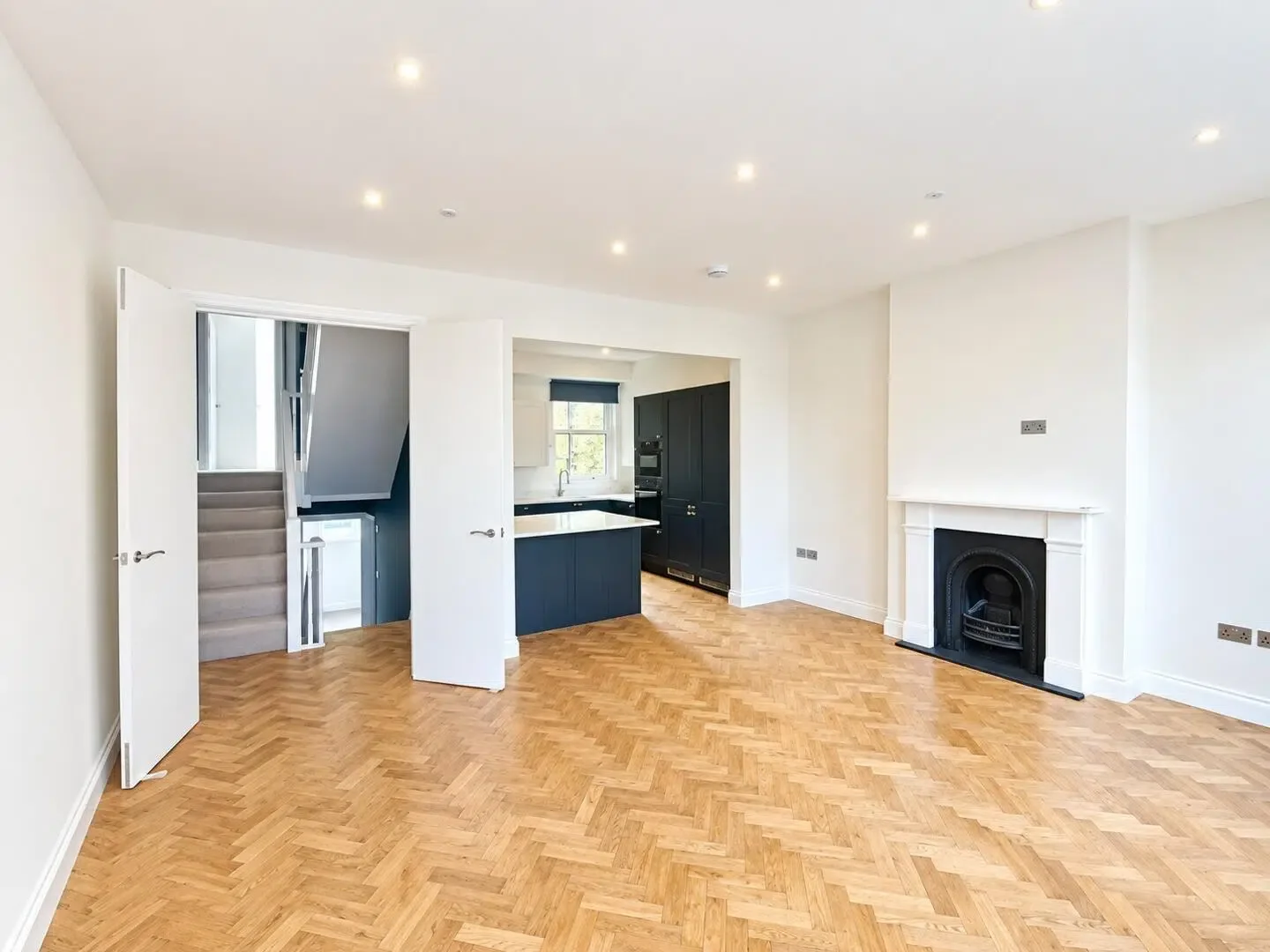 Flat New King's Road in Greater London