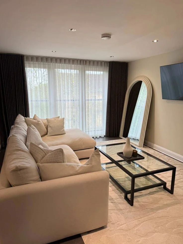 Flat Broomhill Avenue in Glasgow