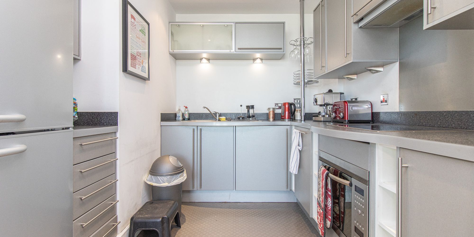 Flat Havannah Street in Cardiff
