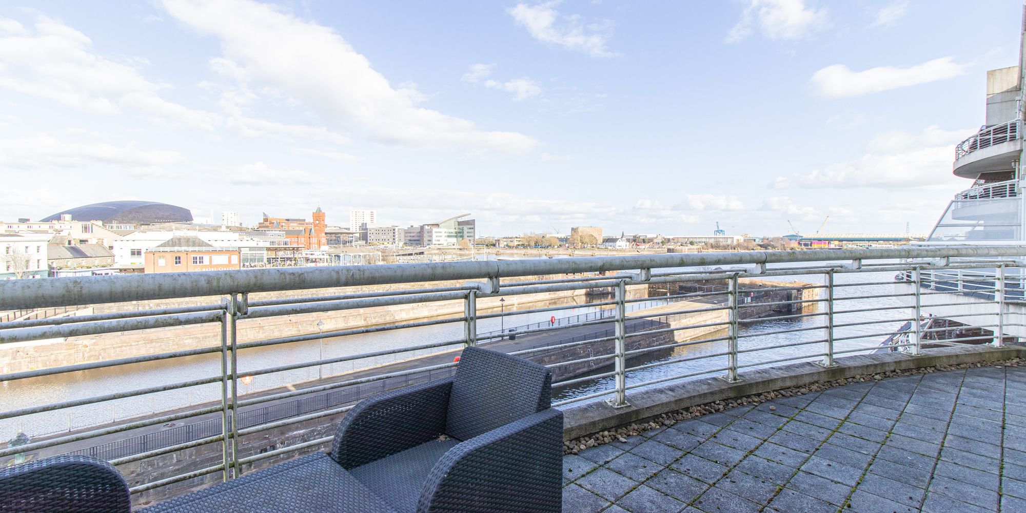 Flat Havannah Street in Cardiff