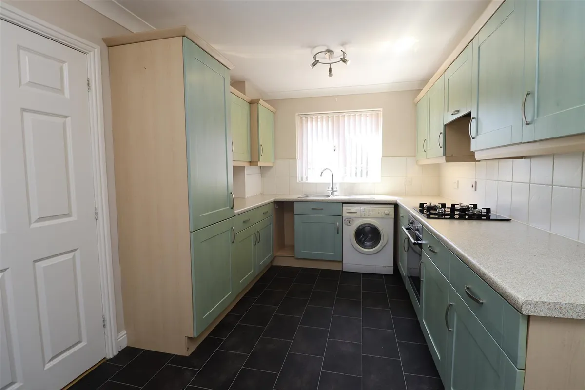 House Ripley Close in Kingston Upon Hull