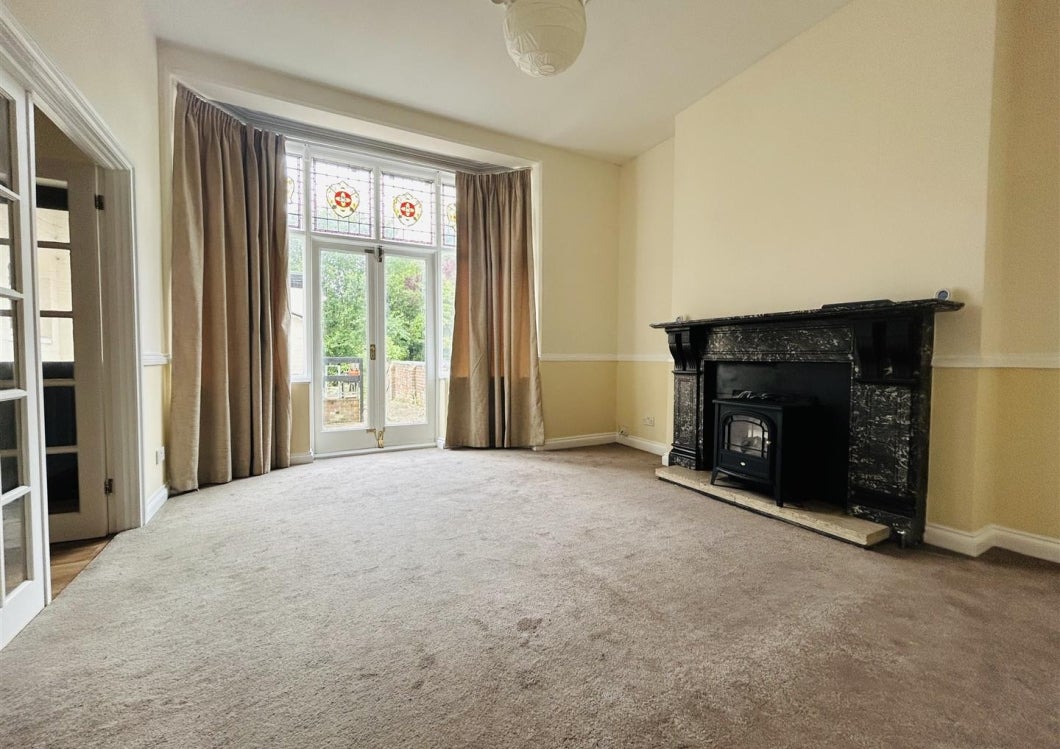 Flat Tettenhall Road in Wolverhampton
