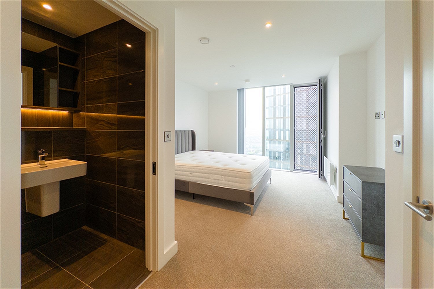 Flat Silvercroft Street in Manchester