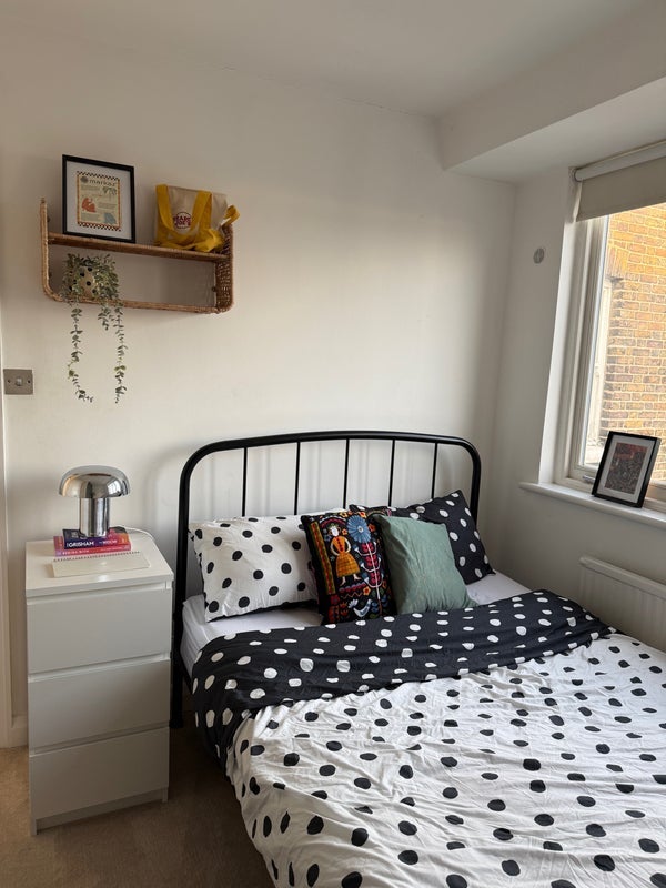 Flat Westbourne Terrace in City of Westminster