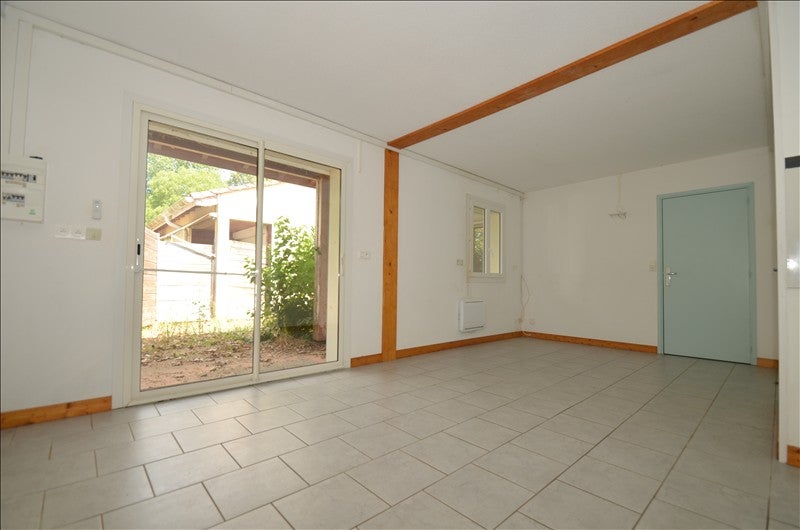 Flat Rue de La République in Moulin-Neuf