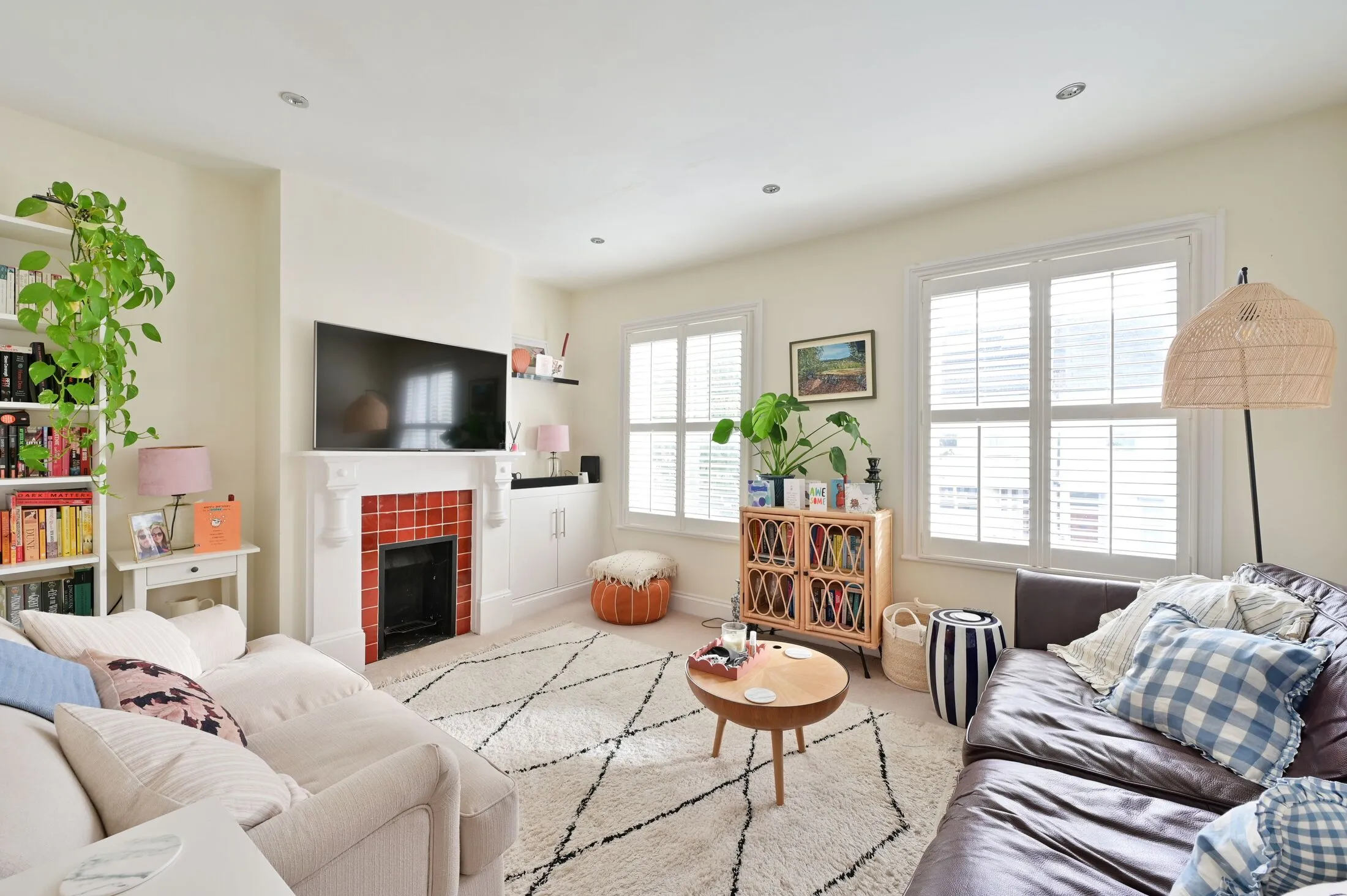 Flat Standen Road in Greater London