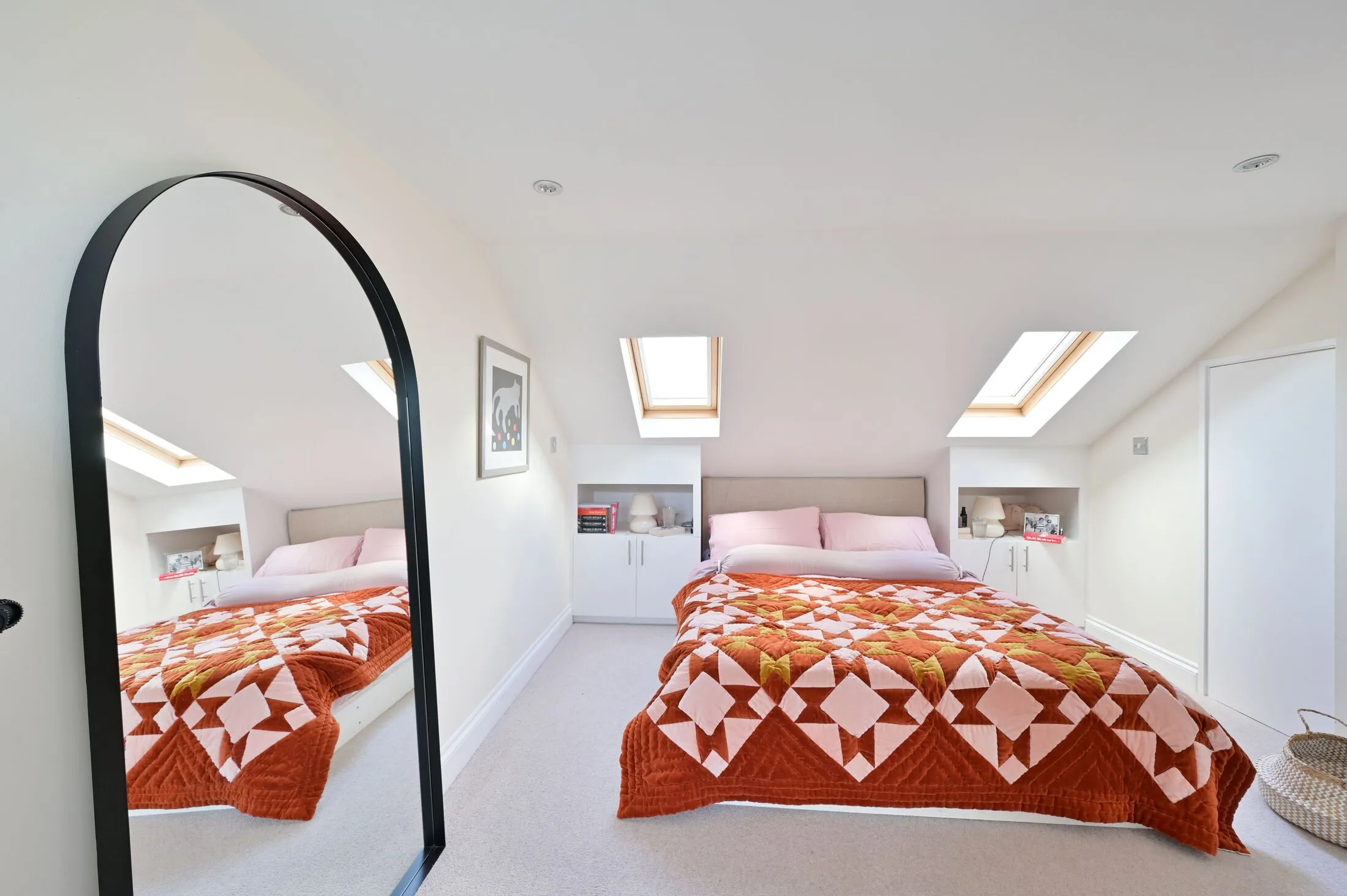 Flat Standen Road in Greater London