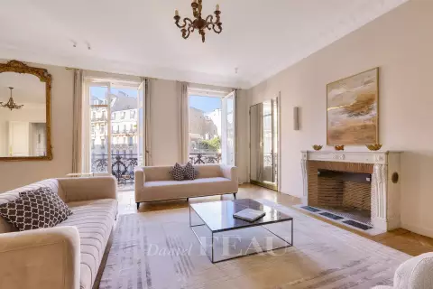 Appartement Boulevard Pereire à Paris