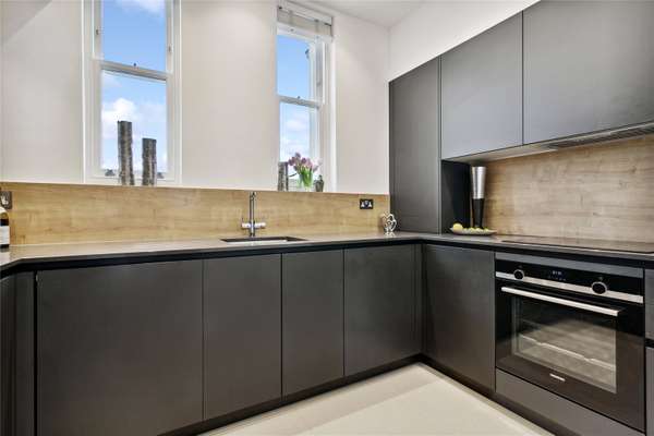 Flat King's Road in Greater London