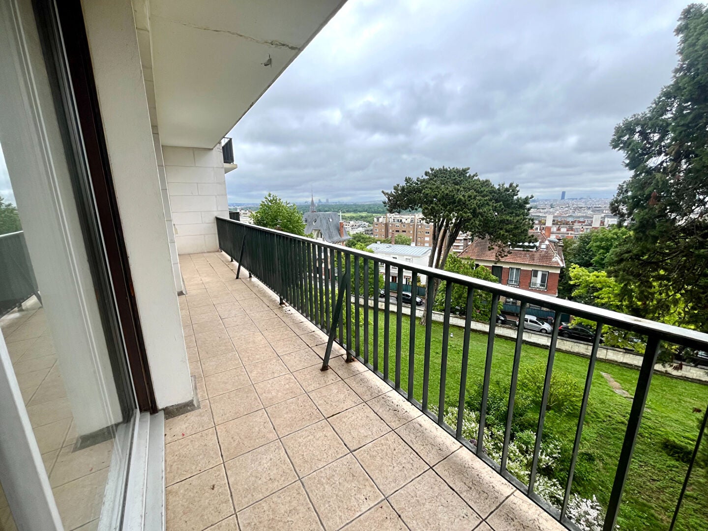 Flat Rue Gounod in Saint-Cloud