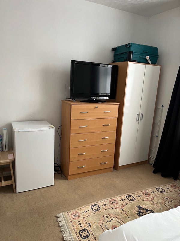 Room Dalgarno Way in Greater London