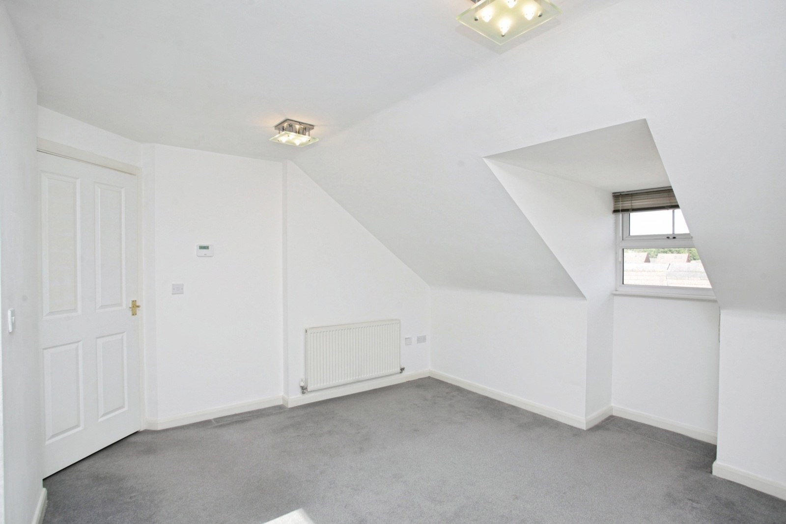 Flat Ilam Court in Rugby