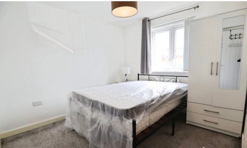 Flat Mirpur Close in Coventry