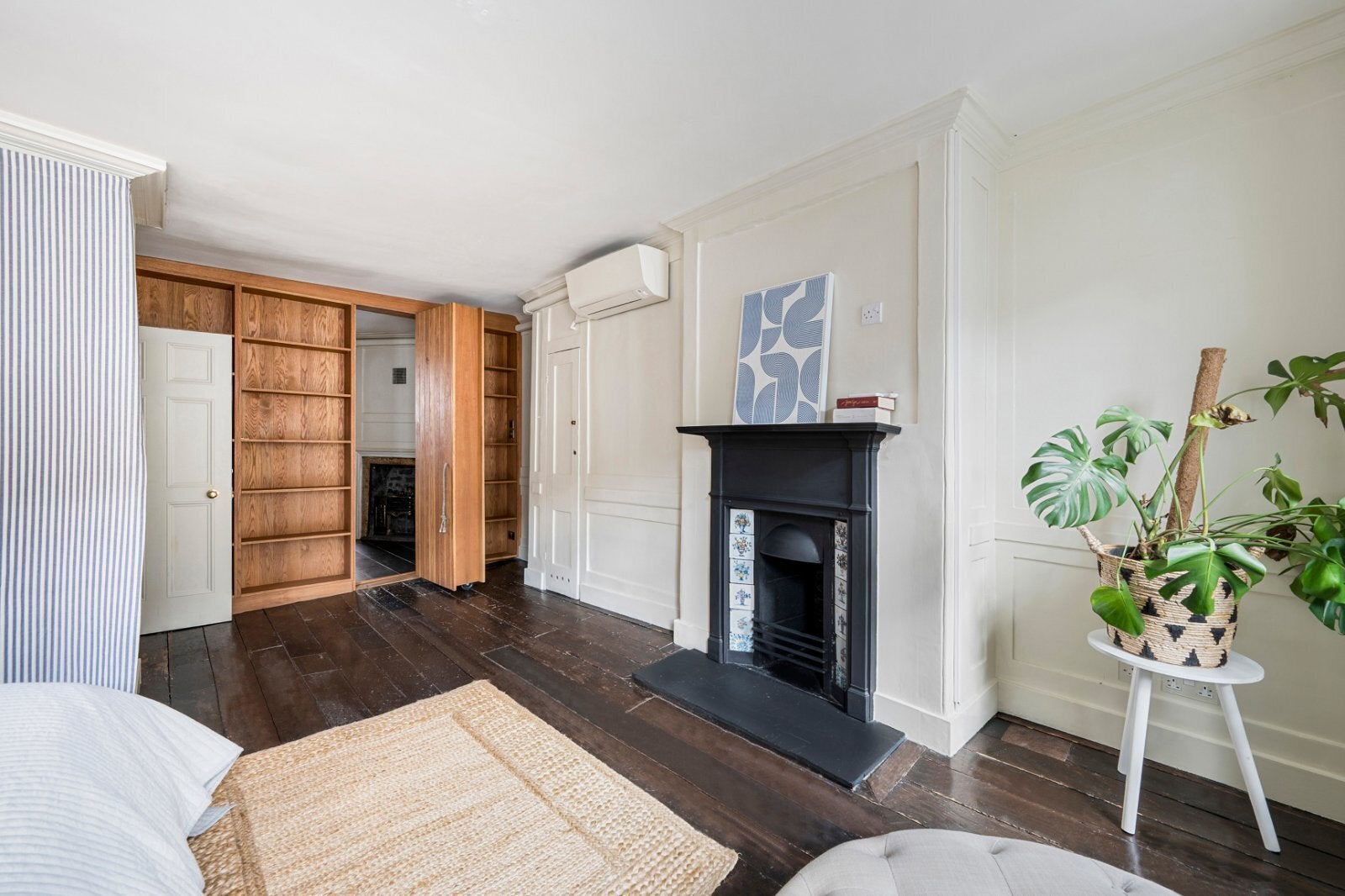 House D'Arblay Street in City of Westminster