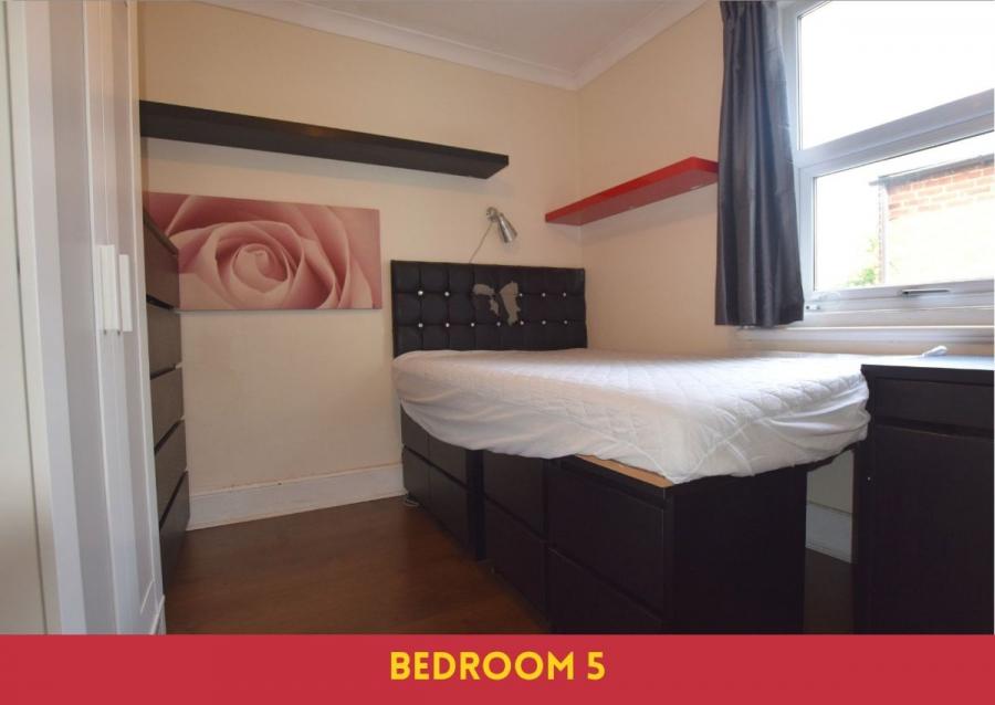 Room Albert Mews in Canterbury