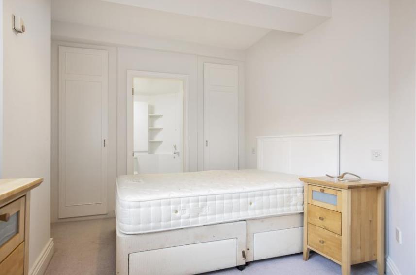 Flat Gloucester Place in City of Westminster