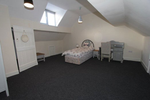 Room Meyrick Road in Stafford