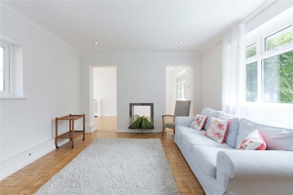 House Wilton Crescent in Greater London