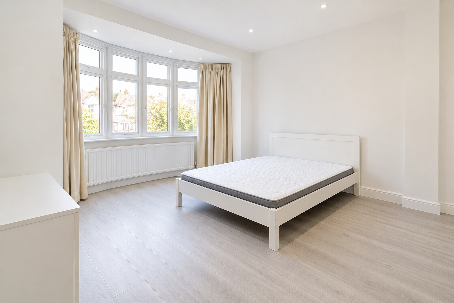 Room Friary Road in Greater London