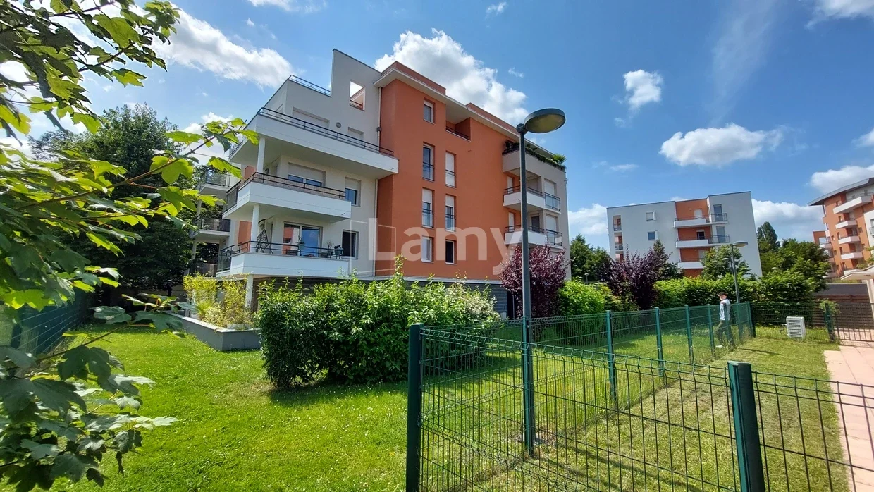 Flat Rue de la Digue in Valenciennes